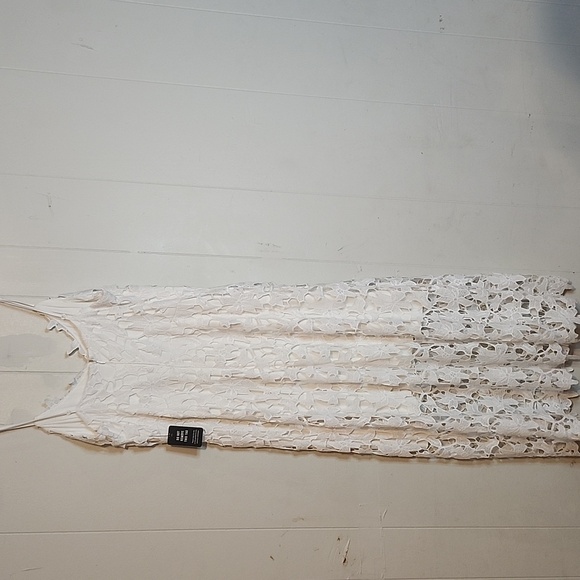 Express Cream Tiered Midi Sundress - Picture 8 of 12